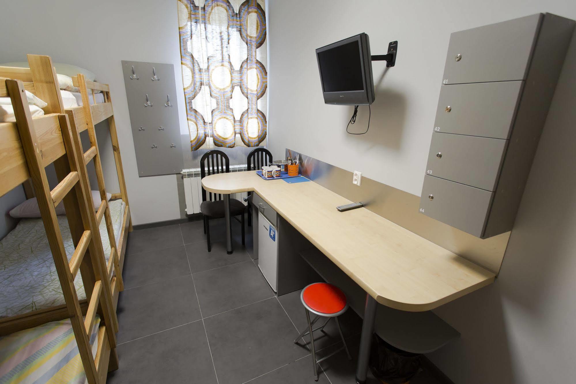 Hostel Siennicka Warszawa Eksteriør billede